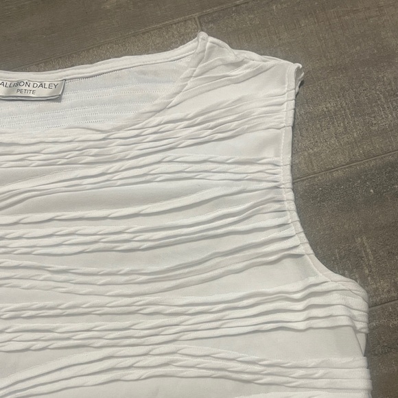 Allison Daley Ivory Ripple Tank Top - Picture 4 of 7
